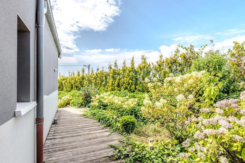 Maison - 144 m² - 4 pièces