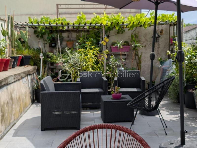 Maison de village - 95 m² - 4 pièces