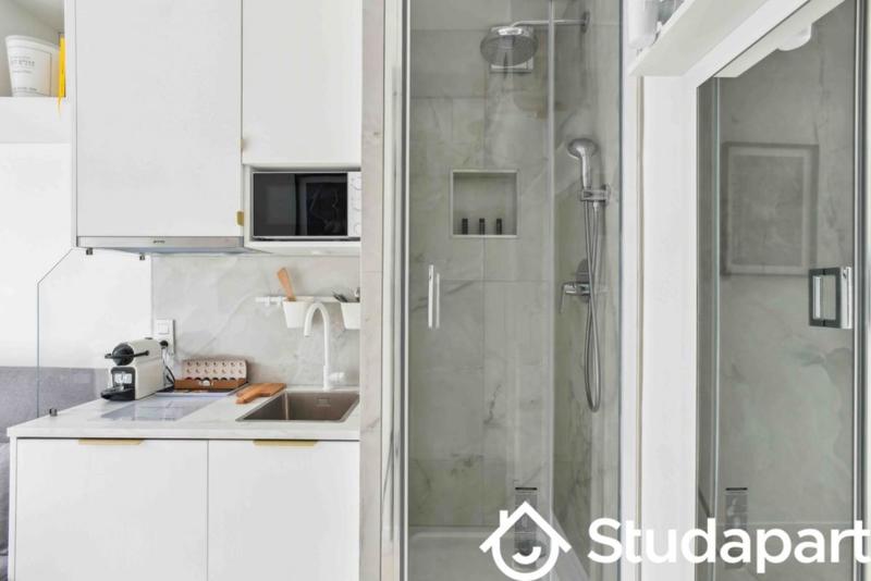 Chambre - 11 m² - 1 pièce