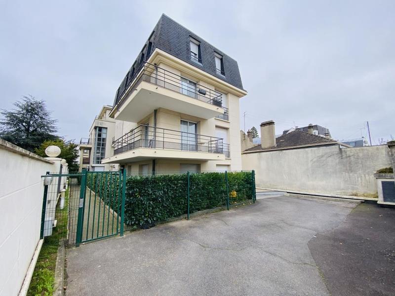 Appartement ancien - 45 m² - 2 pièces