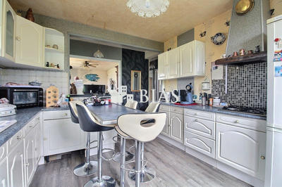 Maison - 105 m² - 4 pièces