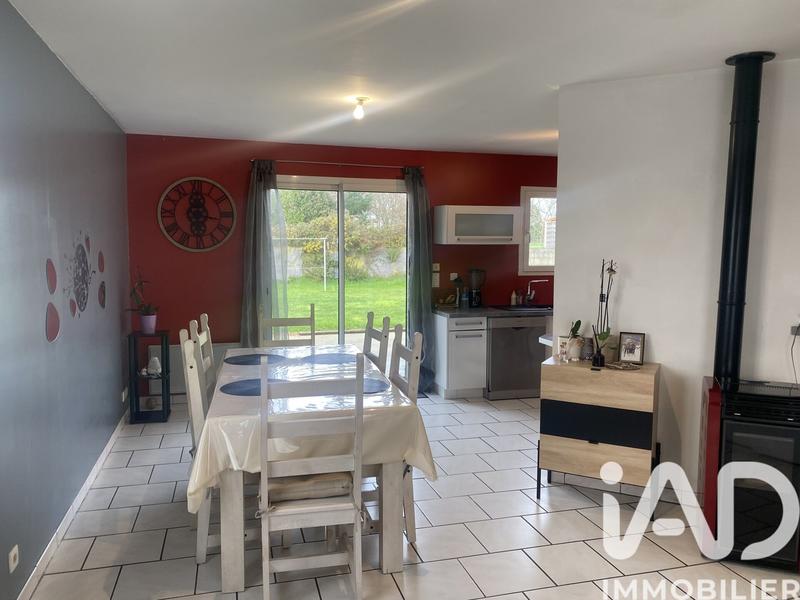 Maison - 90 m² - 4 pièces