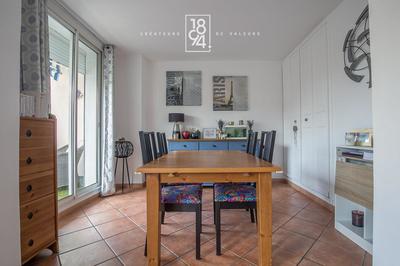 Appartement - 67 m² - 4 pièces