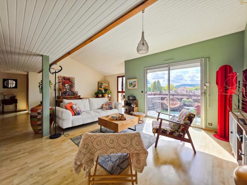 Appartement - 116 m² - 5 pièces