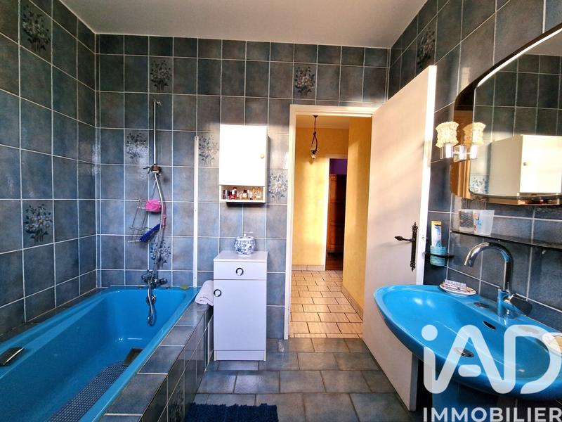 Maison - 120 m² - 5 pièces