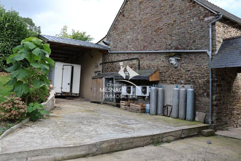 Longère - 280 m² - 8 pièces