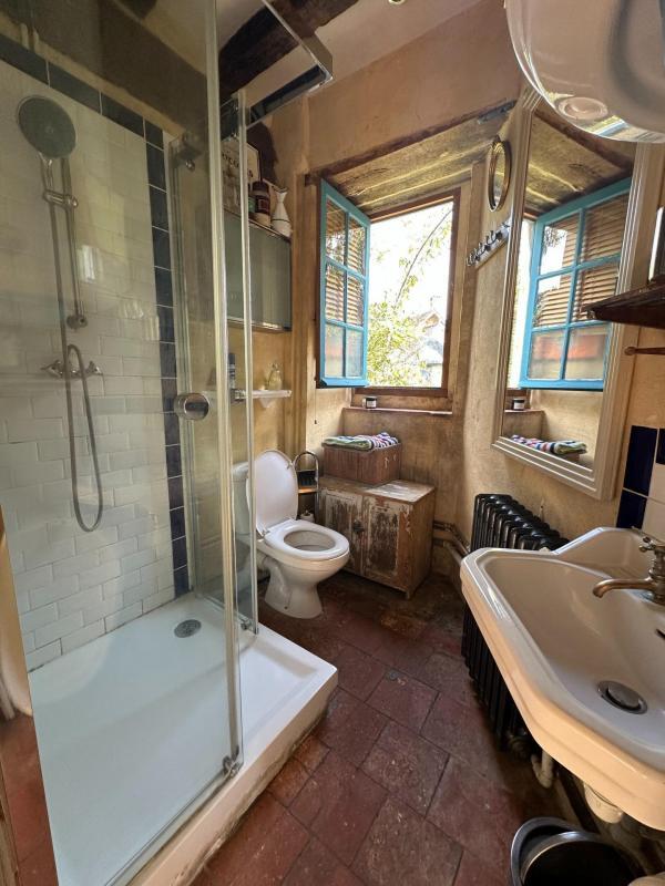 Maison en pierre - 96 m² - 4 pièces