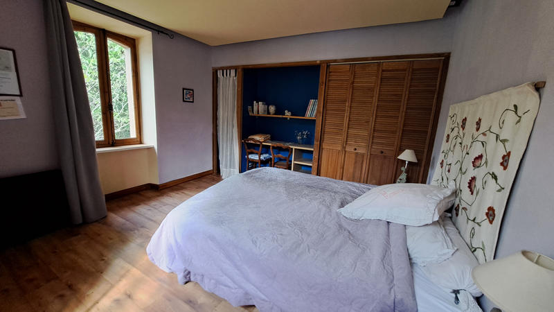 Maison - 200 m² - 5 pièces