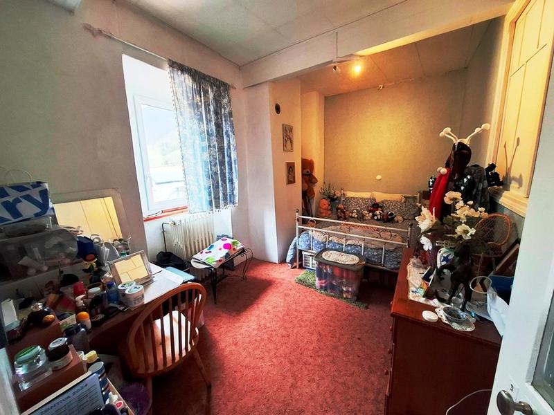 Maison - 204 m² - 7 pièces