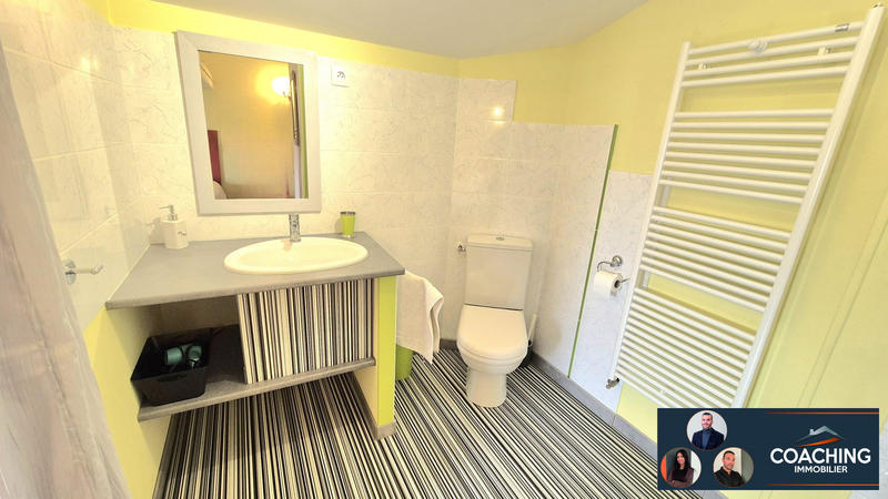 Maison - 399 m² - 12 pièces