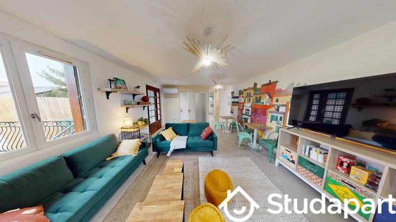 Chambre - 12 m² - 1 pièce