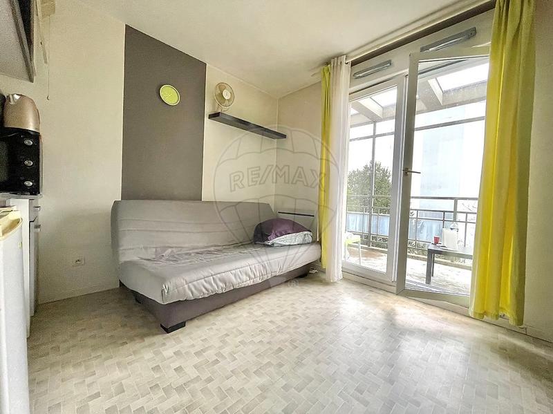 Studio - 19 m² - 1 pièce