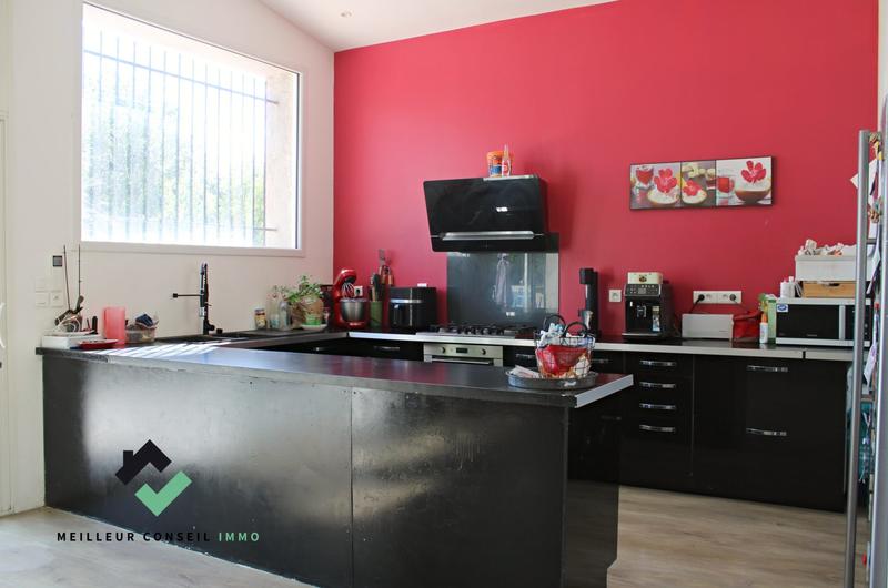 Maison - 177 m² - 6 pièces