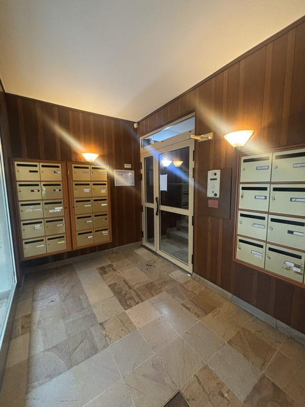 Parking / Garage - 13 m²