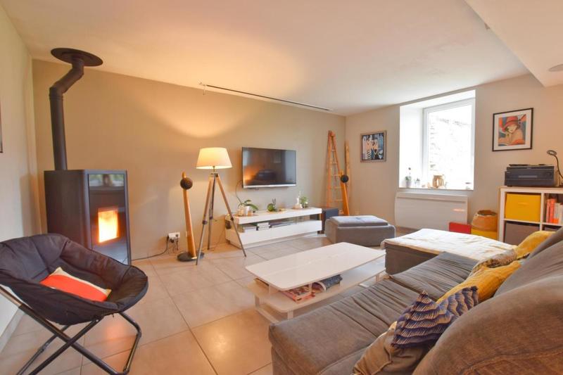 Maison - 220 m² - 6 pièces