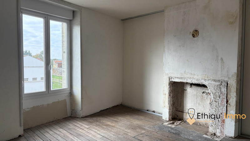 Maison ancienne - 183 m² - 6 pièces