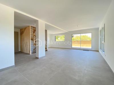 Maison - 154 m² - 5 pièces