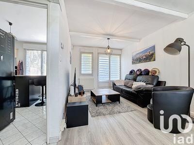 Maison - 68 m² - 4 pièces