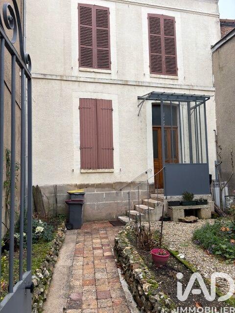 Maison de ville - 170 m² - 9 pièces