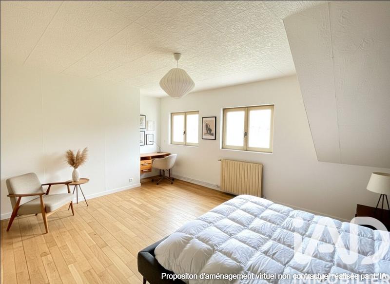 Maison - 150 m² - 8 pièces