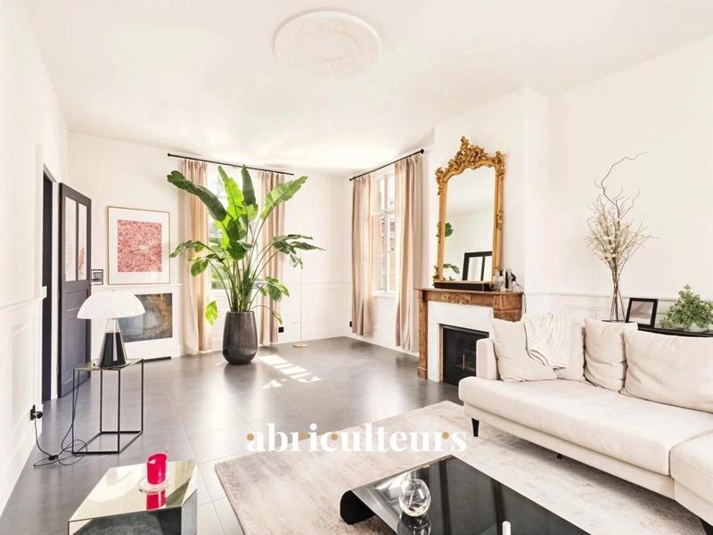 Maison ancienne - 152 m² - 7 pièces