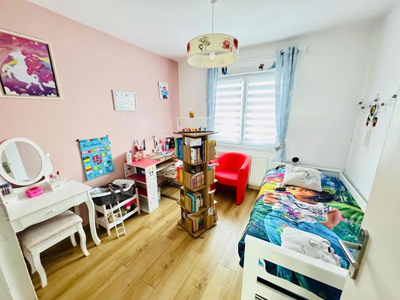 Maison - 140 m² - 6 pièces