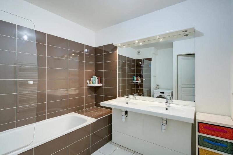 Appartement - 125 m² - 5 pièces