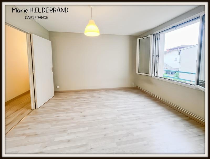 Appartement - 100 m² - 5 pièces