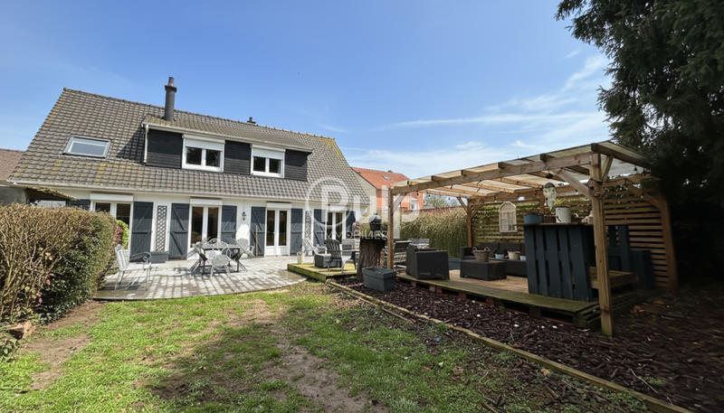 Maison - 152 m² - 7 pièces