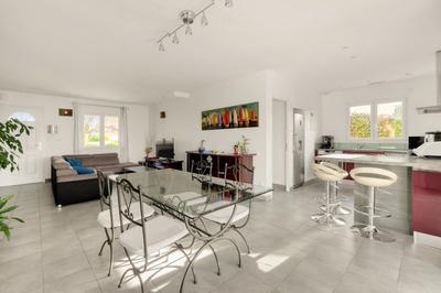 Villa - 105 m² - 5 pièces