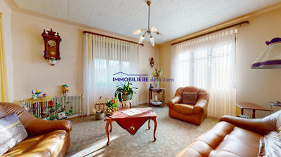 Maison - 95 m² - 4 pièces