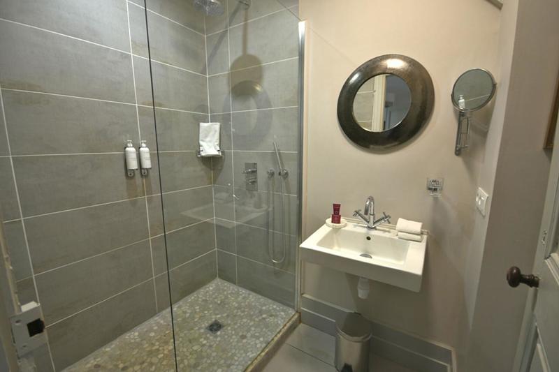 Appartement - 80 m² - 5 pièces