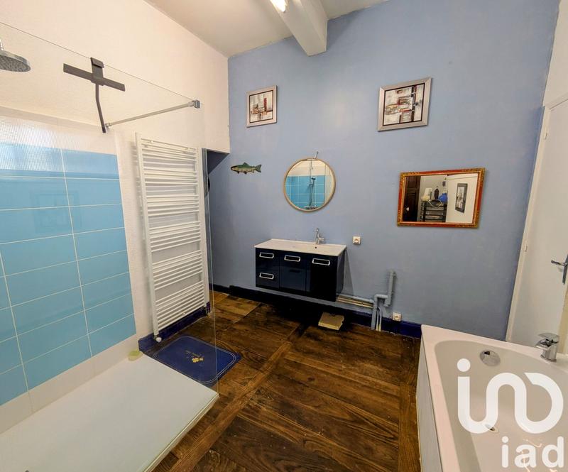 Maison - 286 m² - 12 pièces