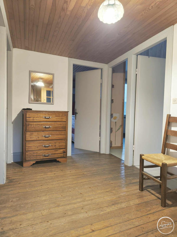 Maison - 150 m² - 8 pièces