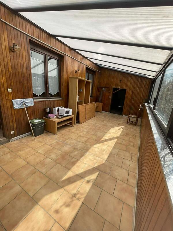 Maison - 96 m² - 5 pièces