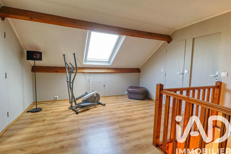 Maison - 157 m² - 7 pièces