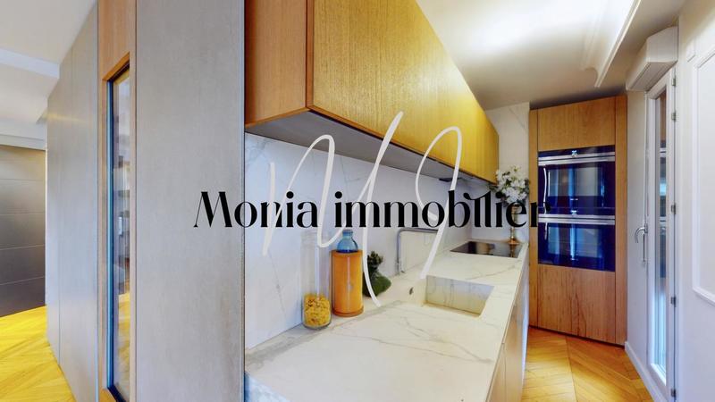 Appartement - 100 m² - 4 pièces