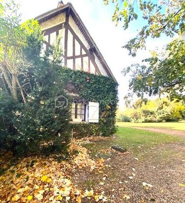 Maison - 94 m² - 4 pièces