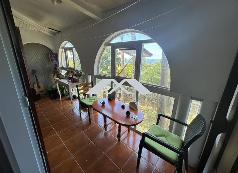 Maison ancienne - 220 m² - 12 pièces