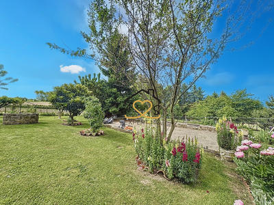 Maison - 161 m² - 6 pièces