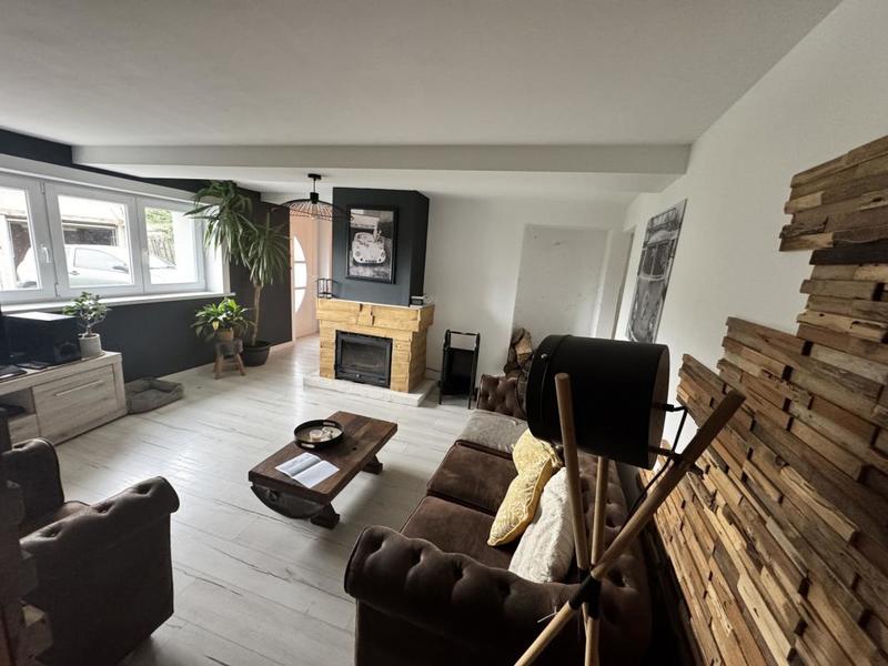 Maison - 116 m² - 7 pièces