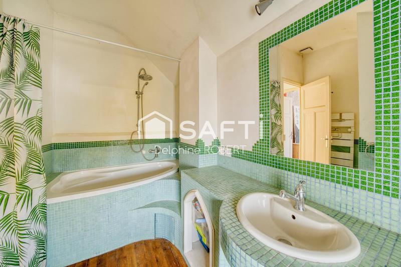 Maison - 147 m² - 6 pièces