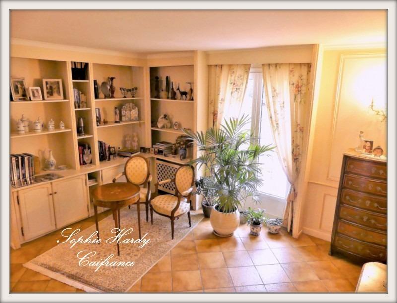 Maison - 448 m² - 16 pièces