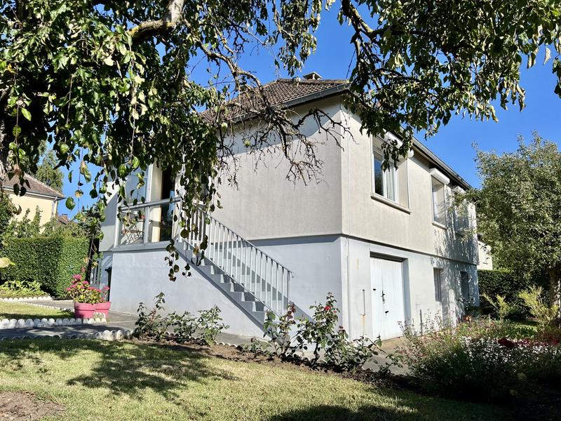 Maison - 109 m² - 5 pièces