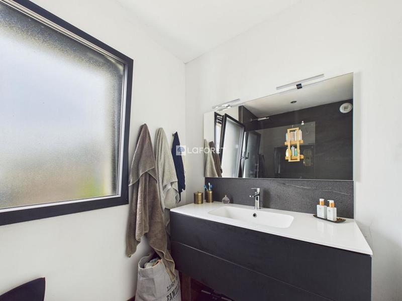 Maison - 167 m² - 6 pièces