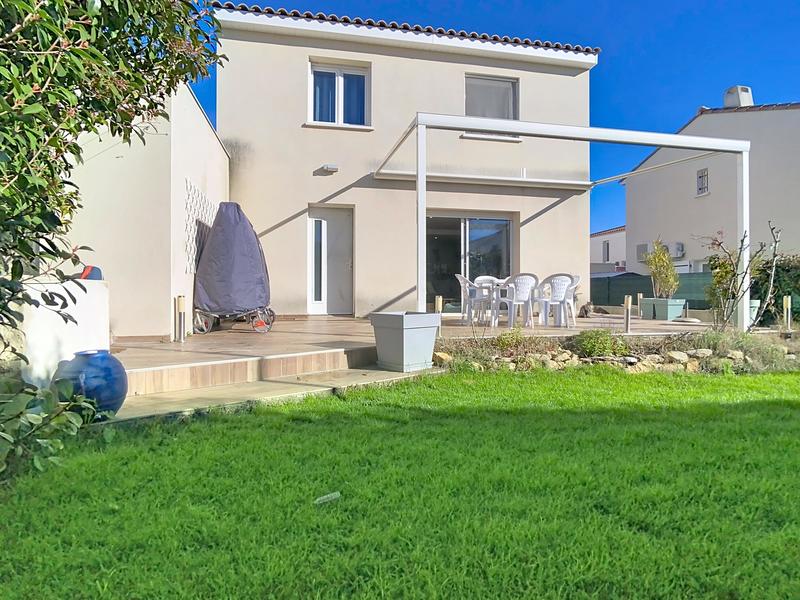 Maison - 88 m² - 4 pièces