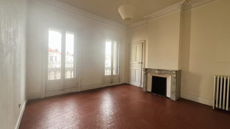 Appartement - 106 m² - 3 pièces