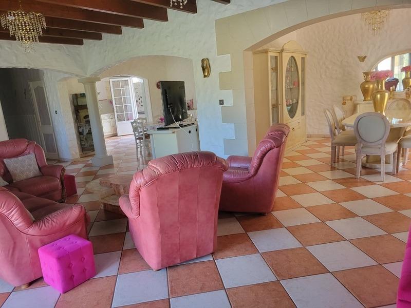 Maison - 155 m² - 6 pièces