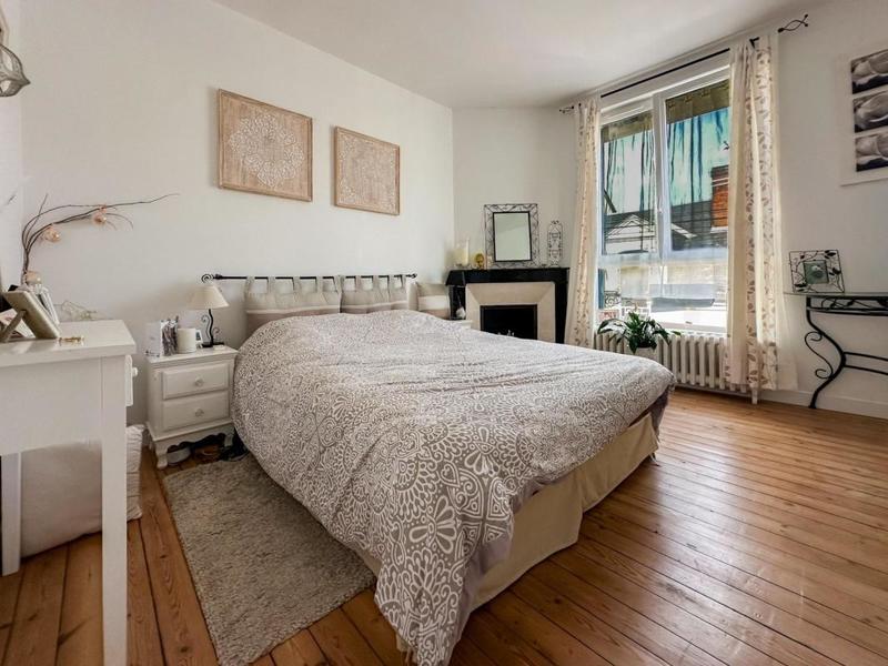 Maison de ville - 85 m² - 5 pièces