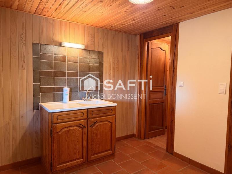 Maison - 140 m² - 6 pièces